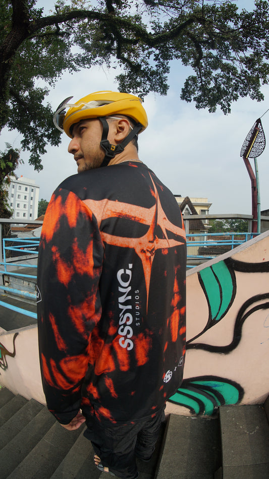 Reflected Fallacy Chain Thorn SSSYNC Studios Running Jersey